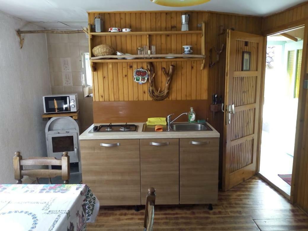 Apartman Dinko Lubenice Esterno foto