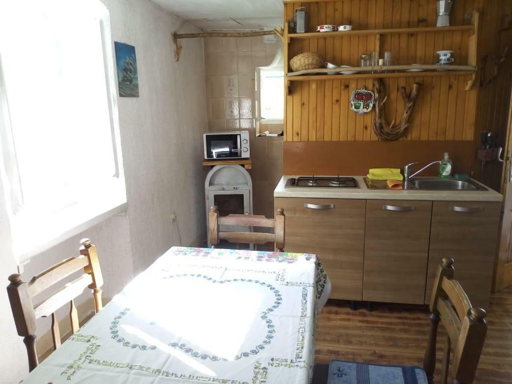Apartman Dinko Lubenice Esterno foto
